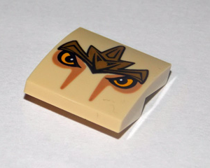 15068pb002 - Slope, Curved 2 x 2 x 2/3 with Lion Armor and Eyes Pattern
