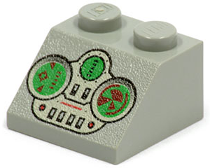 3039px13 - Slope 45 2 x 2 with Green and Light Gray Controls Pattern
