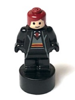 90398pb028 - Gryffindor Student Statuette / Trophy #2, Dark Red Hair