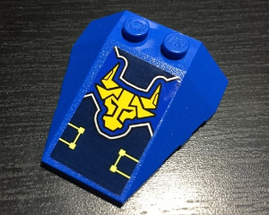 48933pb026 - Wedge 4 x 4 Triple with Stud Notches with Yellow Nexo Knights Bull Head and Circuitry Pattern (Sticker) - Set 70322