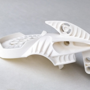 50911 - Bionicle Visorak Head with 7 Pin Holes and Axle Hole (Suukorak)